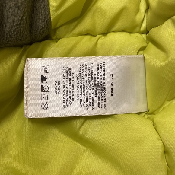 Columbia Boys Winter Coat. 10/12 - Picture 8 of 13